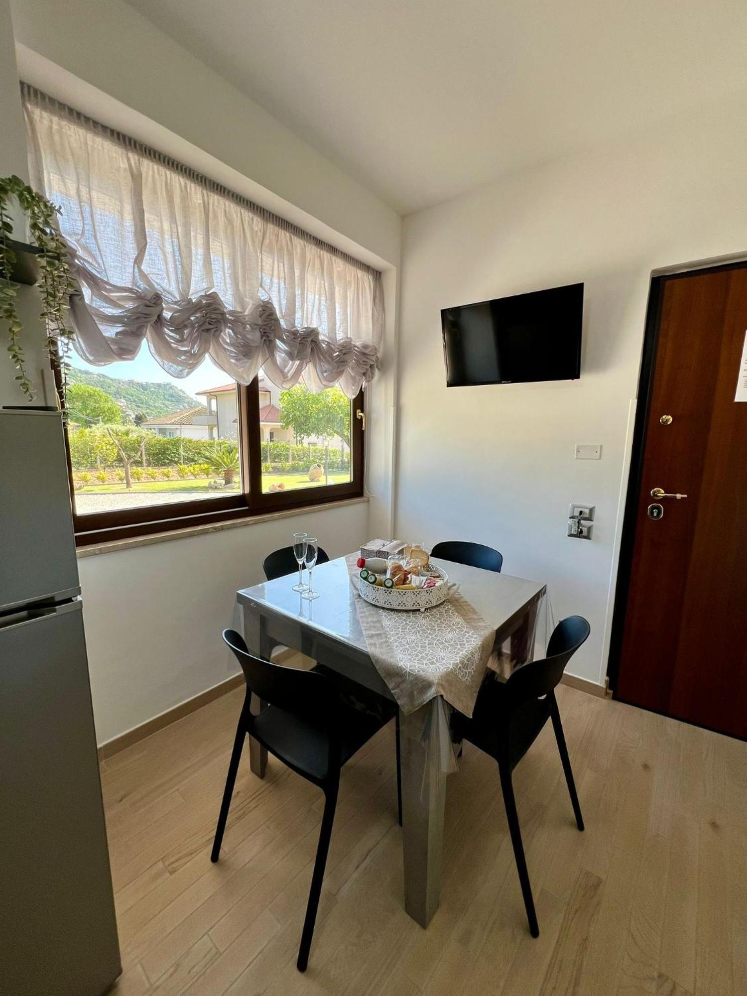 Apartament A Casa Di Ale Santa Maria di Castellabate Zewnętrze zdjęcie